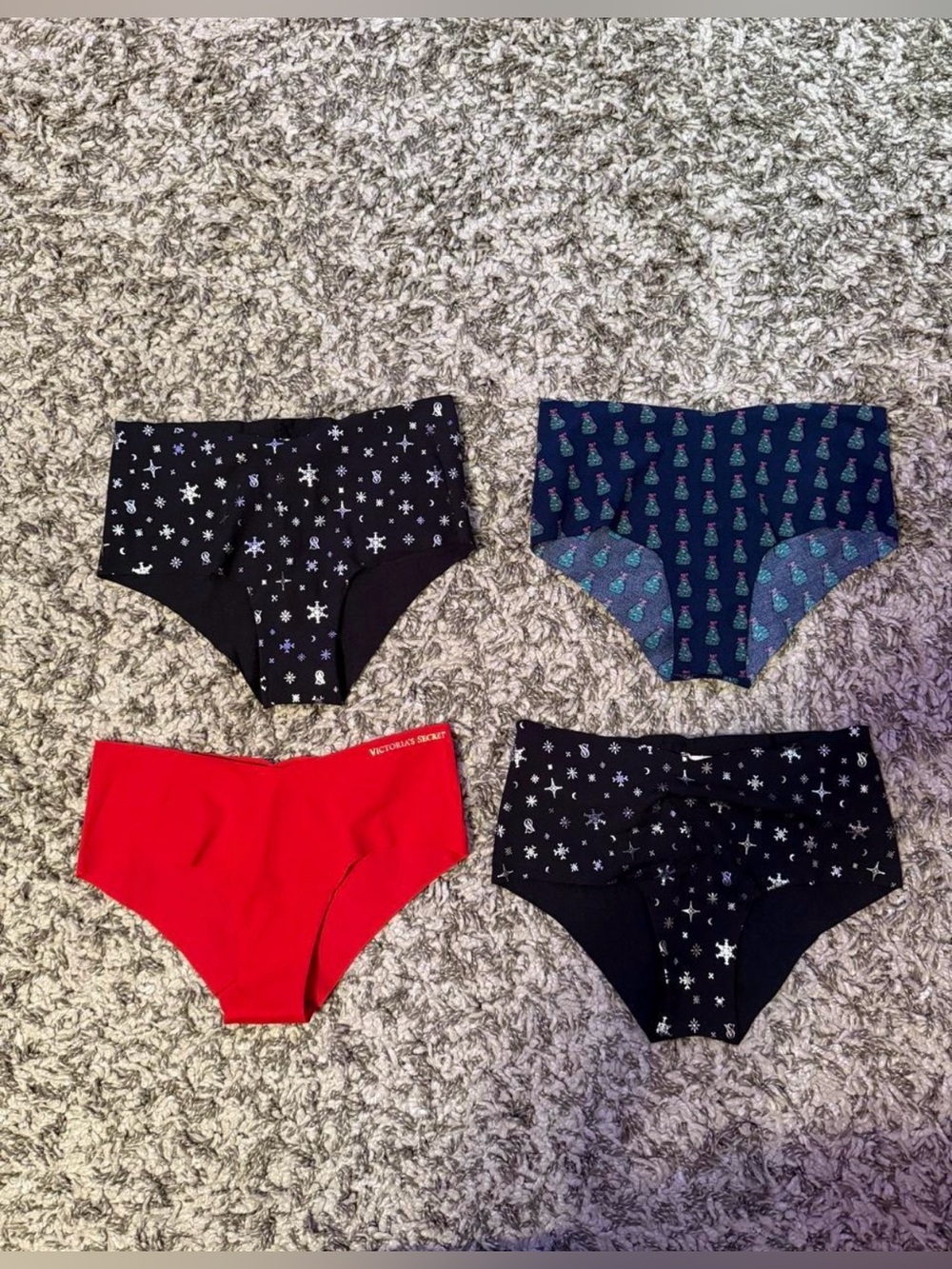 PINK Victoria's Secret Cheeky Underwear Set